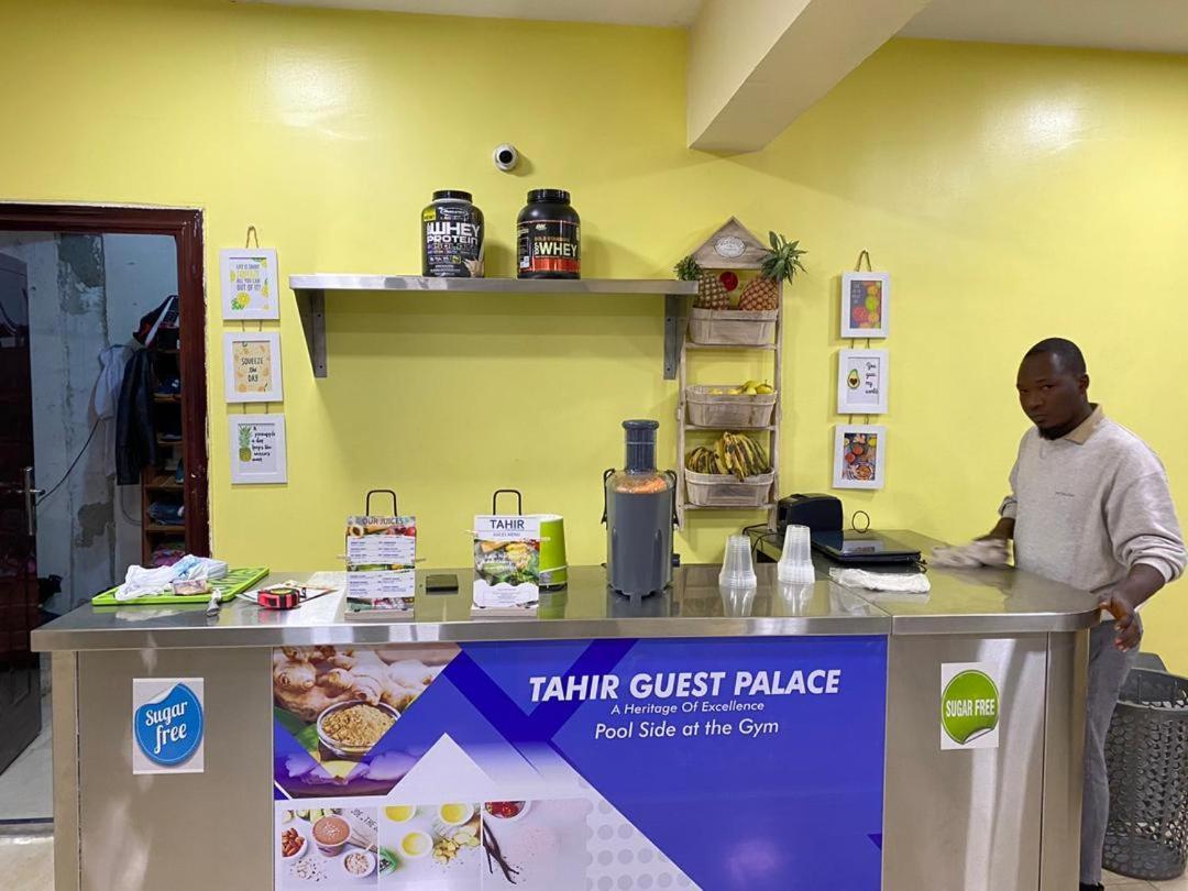 Tahir Guest Palace Kano Buitenkant foto